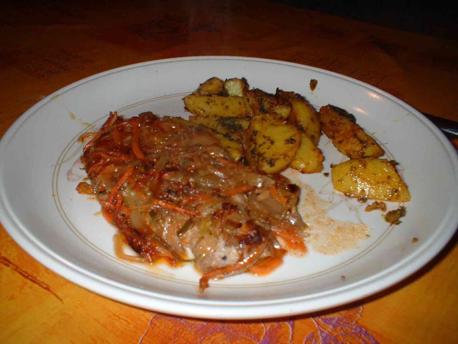 Schweineschnitzel nach Art des Brauers mit Bombay Kartoffeln